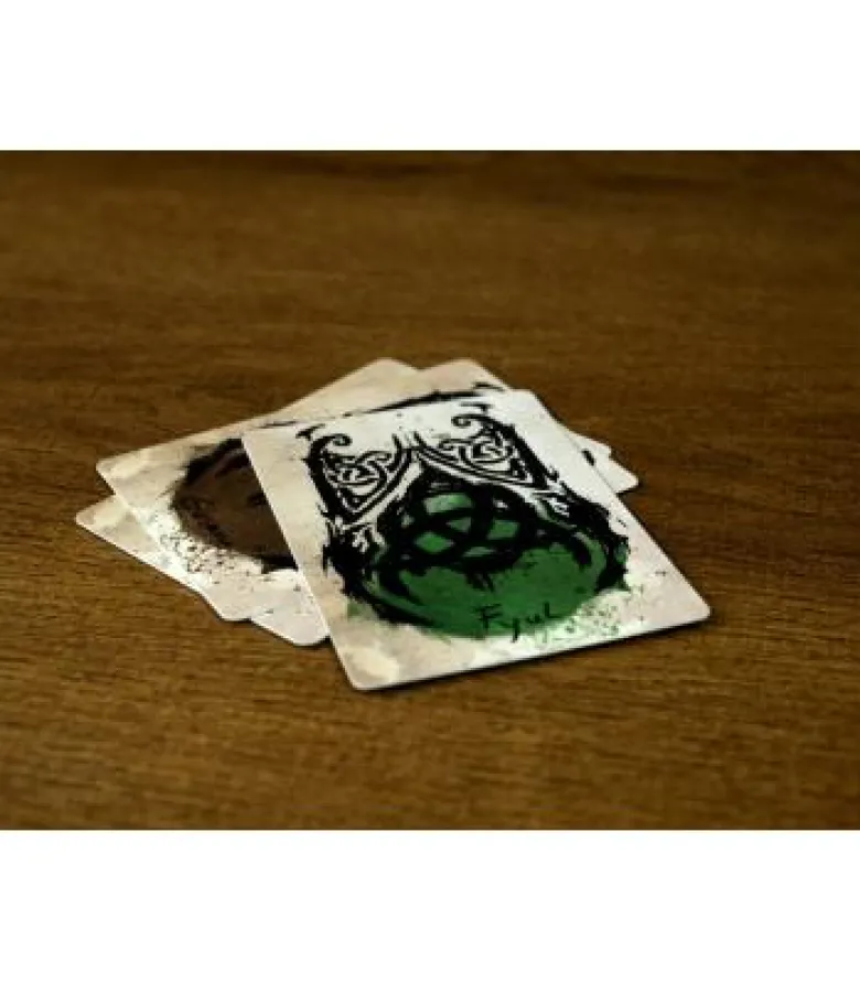 Tainted Grail: Ecos del Pasado